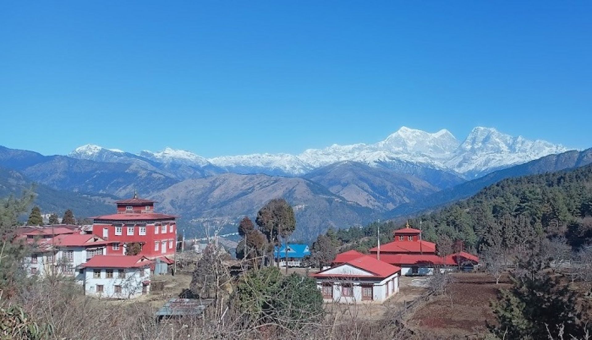 ‘हिउँ नपर्दा सोलुखुम्बु सोलुखुम्बुजस्तो छैन’