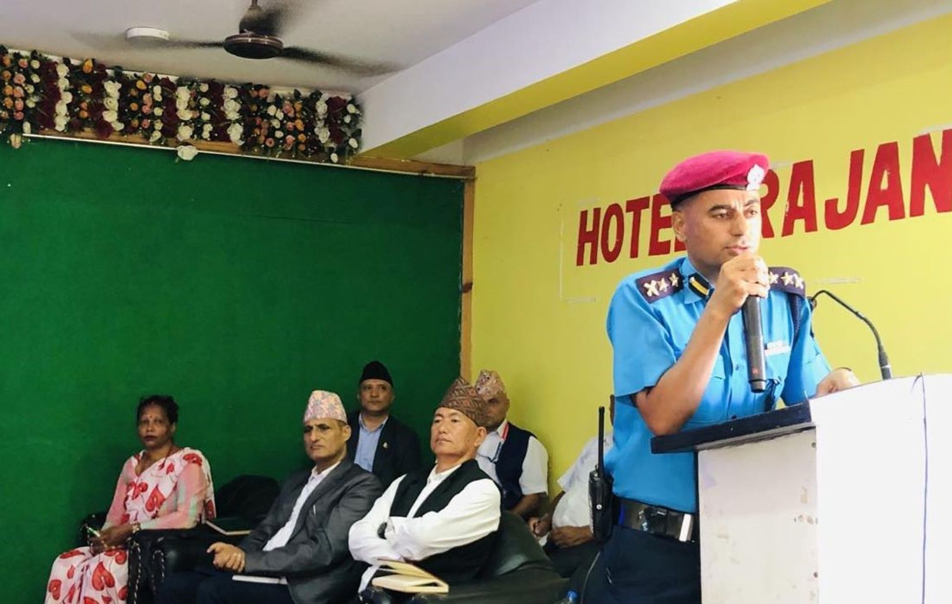 सहकारीको ऋण नतिर्नेलाई मात्रै होइन्, तिर्नु पर्दैन भन्नेलाई पनि कारबाही गर्छौं: प्रहरी