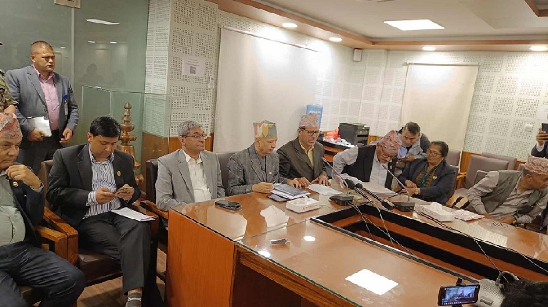 यस्तो छ, सरकार र शिक्षक महासङ्घबीच भएको नौबुँदे सहमति